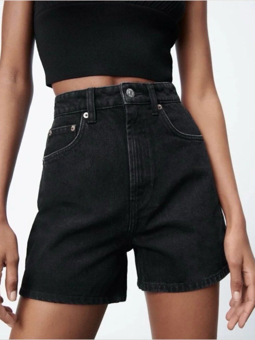 Zara Mom Fit High Rise Denim Shorts Washed Black Faded Charcoal 100% Cotton US 2 - Picture 3 of 16